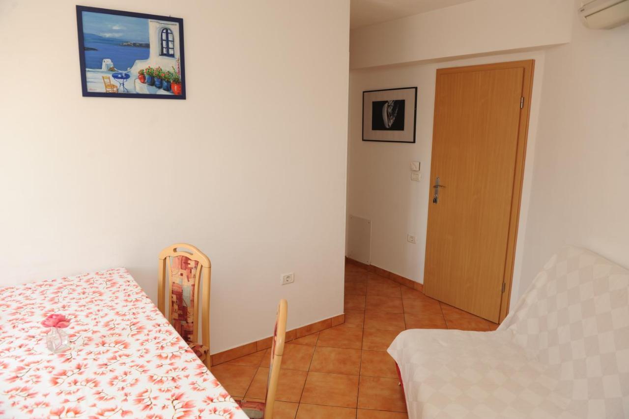 Apartma Lavela Изола Екстериор снимка