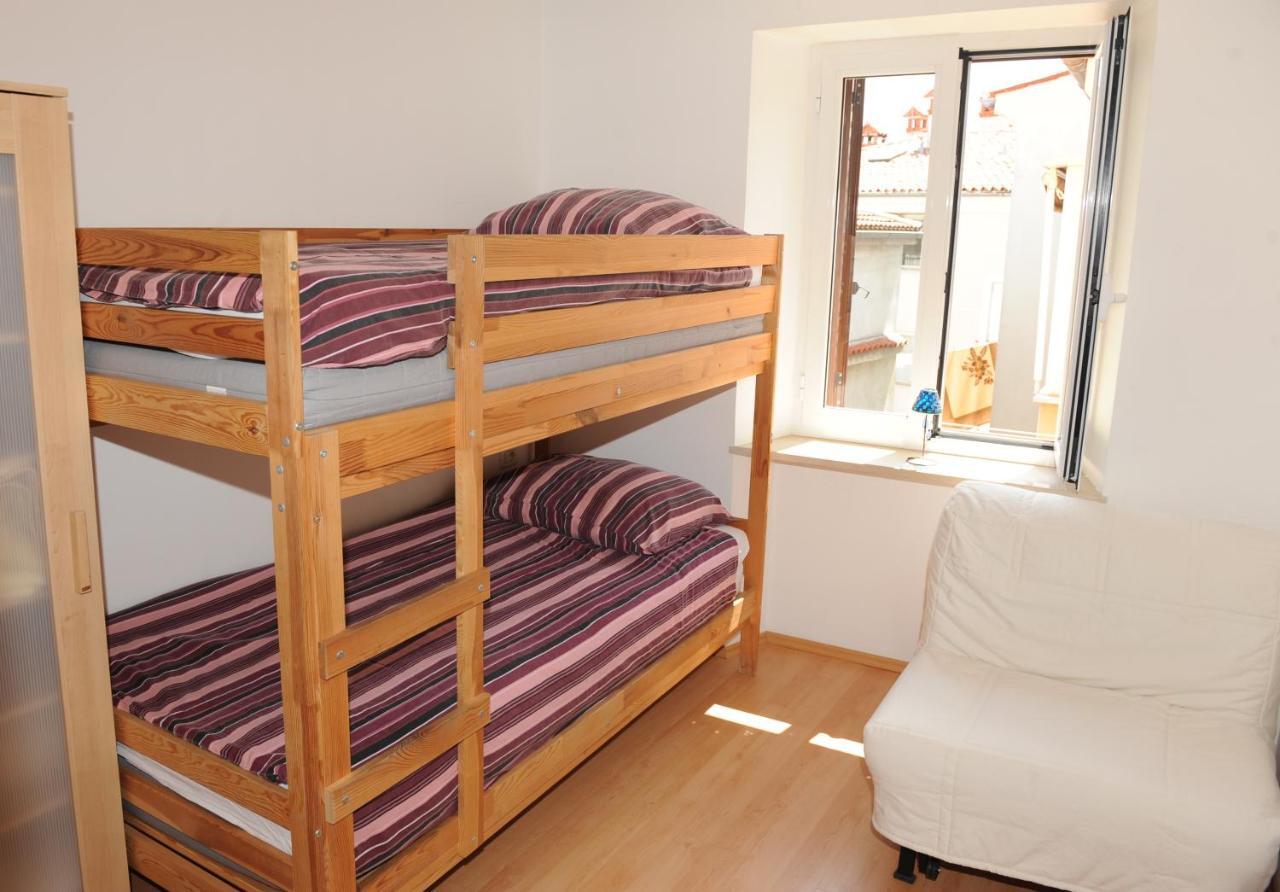 Apartma Lavela Изола Екстериор снимка